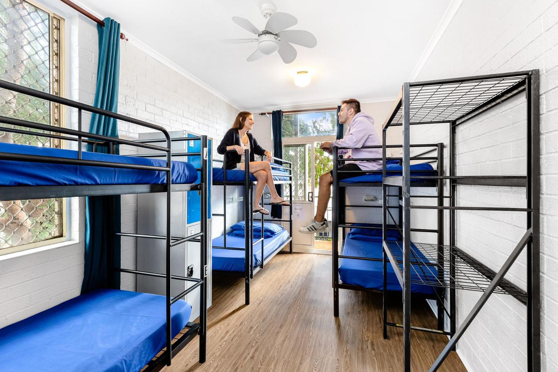 Newtown Backpackers Hostel Сидни Екстериор снимка