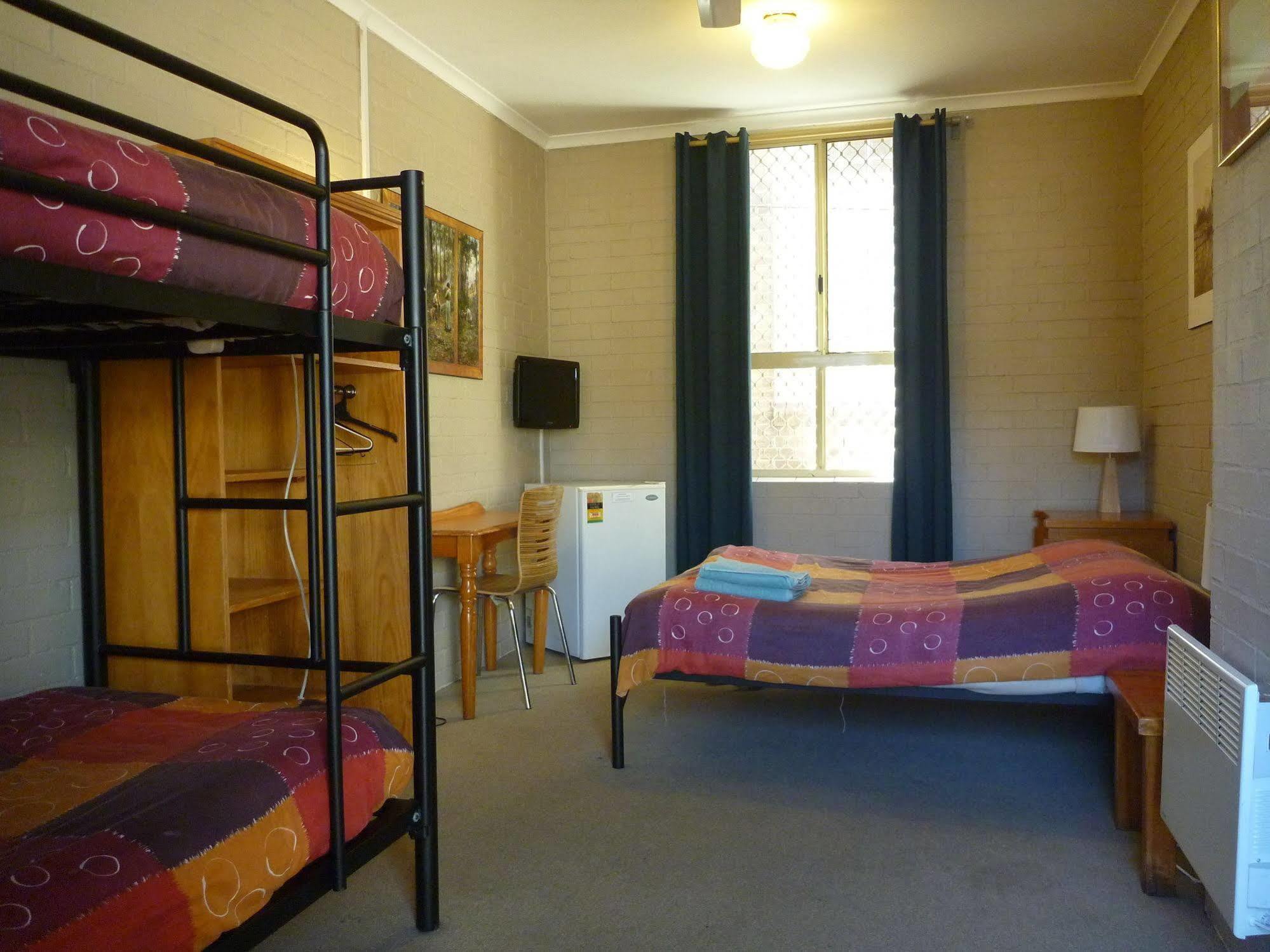 Newtown Backpackers Hostel Сидни Екстериор снимка