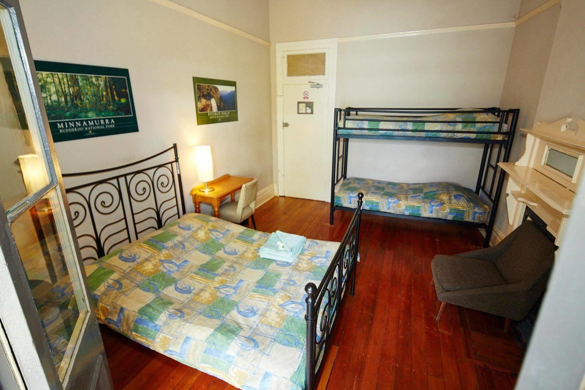 Newtown Backpackers Hostel Сидни Екстериор снимка